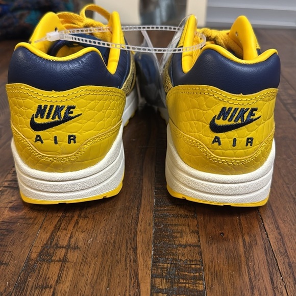 Nike Air Max 1 Sneakers Concept Japan Collection Head to Head Snakeskin NWT - Picture 4 of 16